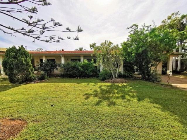 Coastal Charm Just 200 Metres from the Water