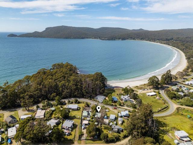Coastal charm with lifestyle and investment appeal