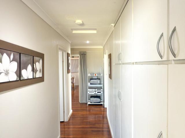 Coastal Charm with Modern Comfort 42 Pearse Road, Port Denison WA