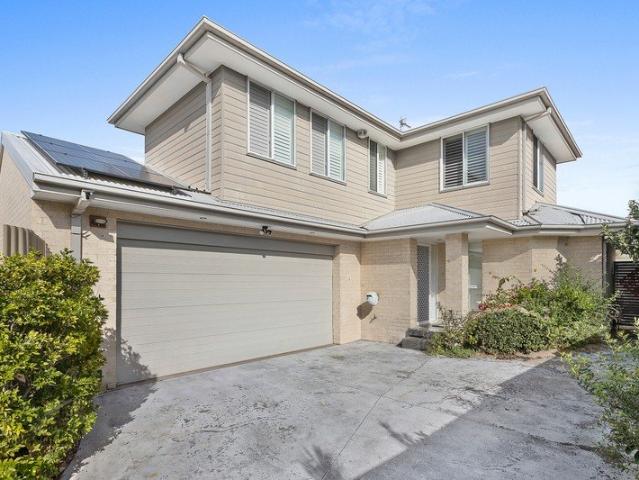 Coastal Comfort & Convenience in the Heart of Flinders No Strata Fees