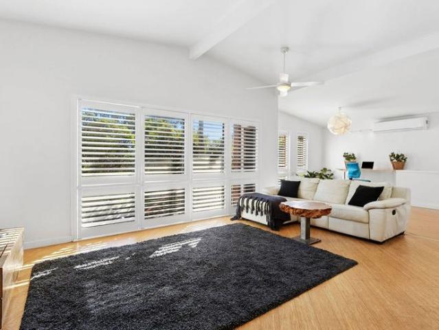 Coastal comfort in a quiet cul de sac setting