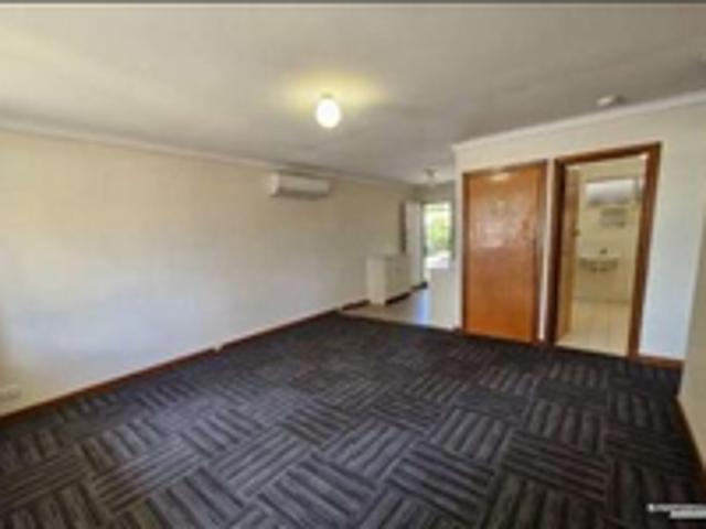 Coastal Comfort in the Heart of Shoalwater