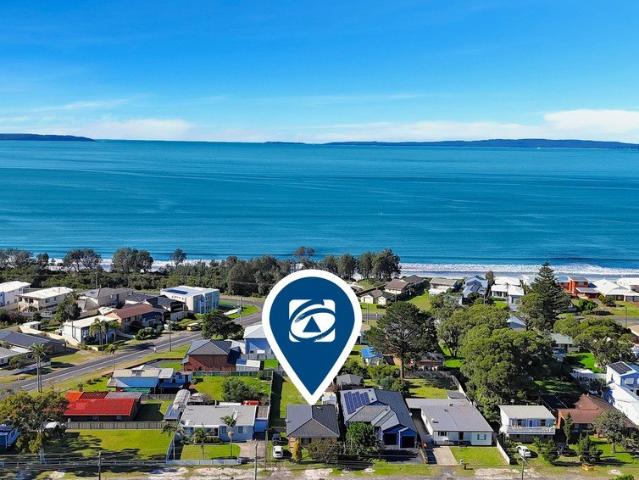 COASTAL COMFORT JUST 300 METRES FROM JERVIS BAY