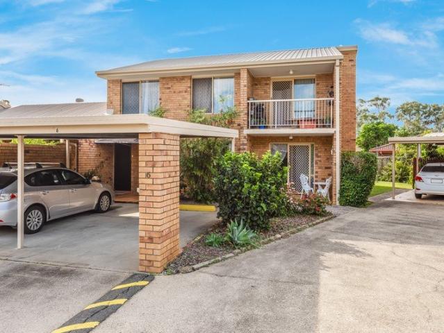 Coastal Comfort & Low set Living in the Heart of Bongaree