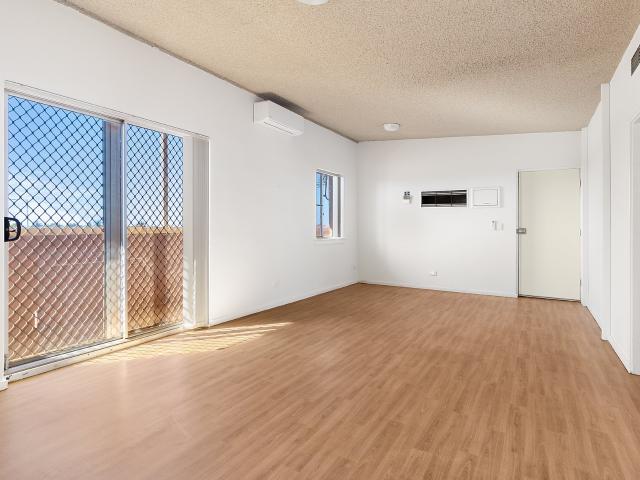 Coastal Comfort Meets Everyday Convenience in the Heart of Dampier