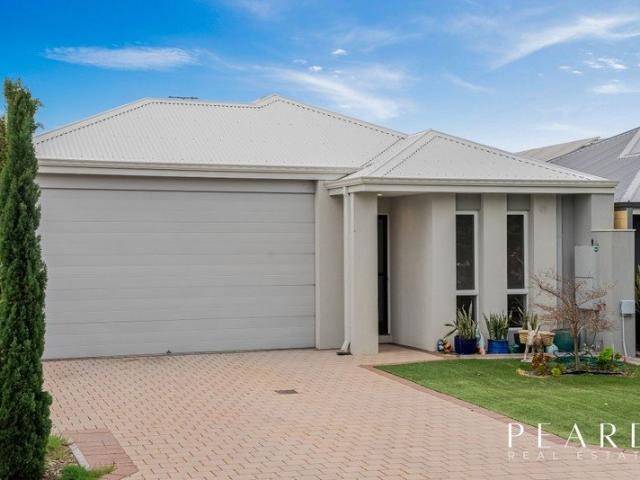 Coastal Comfort Meets Modern Convenience