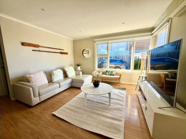 Coastal Comfort Meets Ultimate Convenience