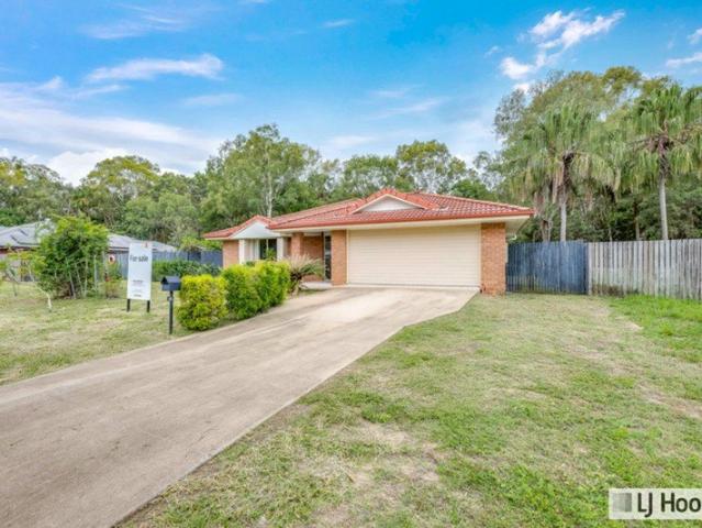 COASTAL COMFORT WITH ROOM TO RELAX SPACIOUS FAMILY LIVING IN MOORE PARK BEACH