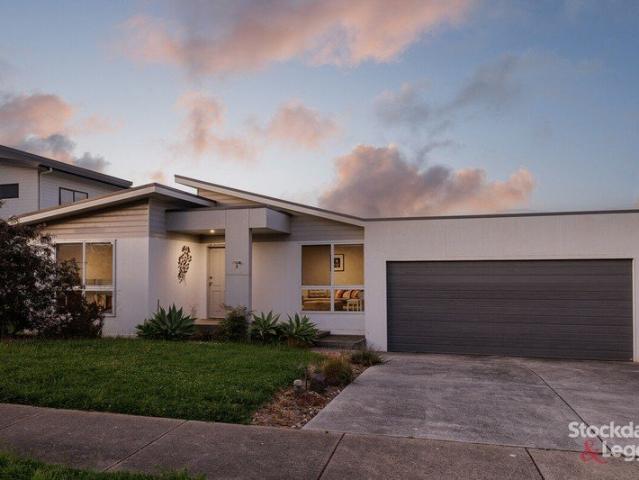 Coastal Convenience Meets Contemporary Comfort
