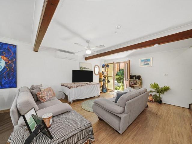 Coastal Convenience Meets Low Maintenance Living Opposite Shelly Beach
