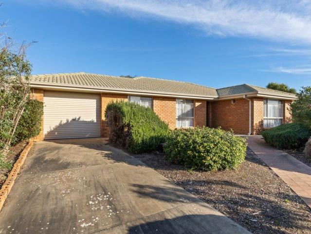 Coastal Convenience and Low Maintenance Living