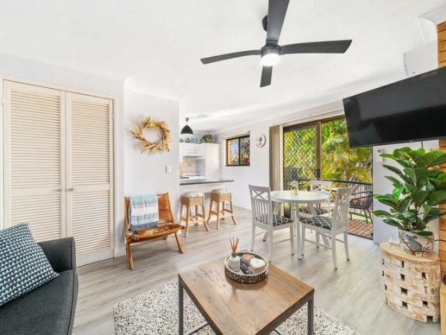 Coastal Convenience in a Quiet Complex