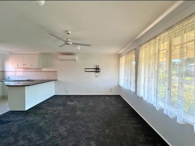 Coastal Convenience in the Heart of Port Fairy