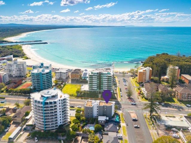 Coastal Convenience with Everything at Your Doorstep