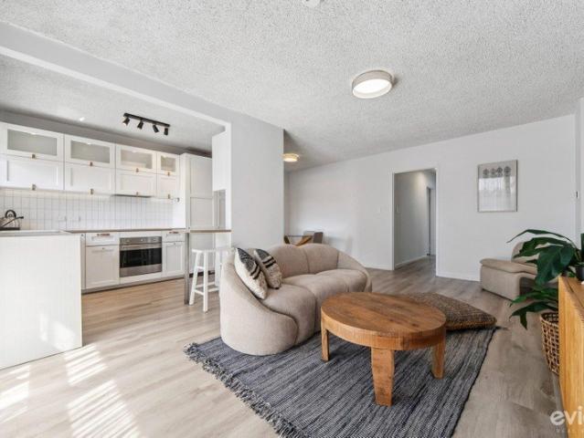 Coastal Convenience with Modern Comfort