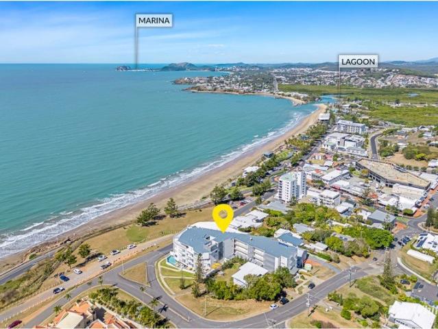 Coastal Convenience with Stunning Oean Views