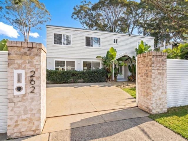 Strong Yield Coastal Dual Occupancy Currently Generating $1,400pw