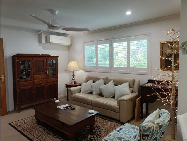 Coastal dream 2 bedroom and Den