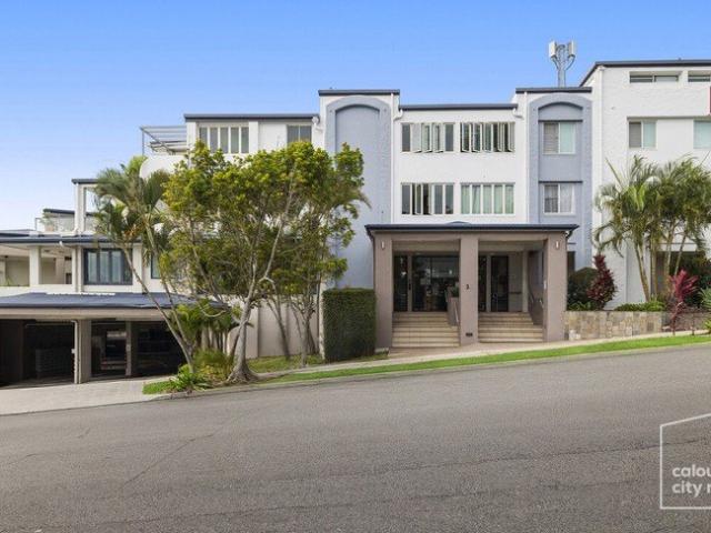 Coastal Ease + Resort Style Living