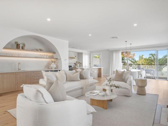 Coastal Elegance Meets Modern Family Living