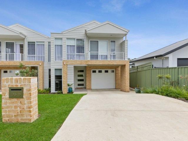 Coastal Elegance Meets Contemporary Luxury