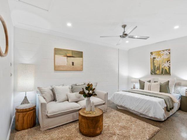 COASTAL ELEGANCE MEETS ULTIMATE CONVENIENCE