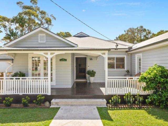 Coastal Elegance One of Mona Vale's most admired homes