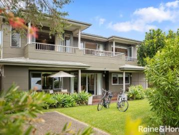 Coastal Elegance | A Multi Generational Sanctuary by the Sea