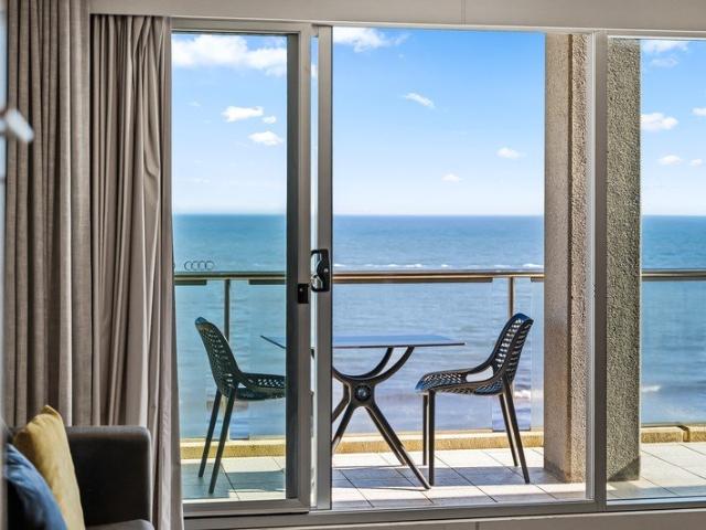 Coastal Elegance with Breathtaking Beachfront Views