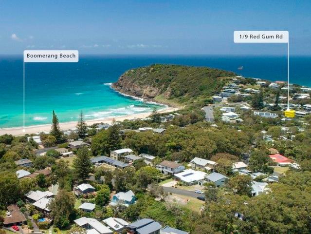 Prestige Coastal Townhouse With Panoramic Ocean Views & Strong Investment Appeal