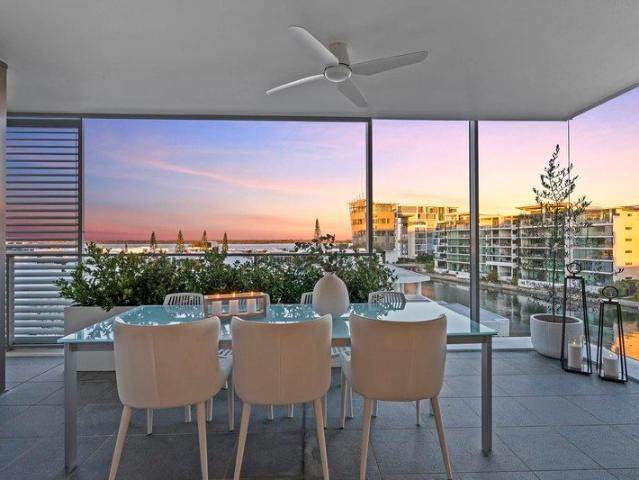 Coastal Elegance with Stunning Water Views Ephraim Island Fully Furnished