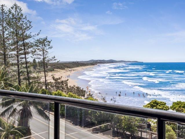 Coastal Elegance with Sweeping Ocean Views