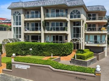 Premium Waterfront Position with Exceptional Views