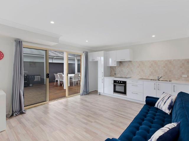 Coastal Family Living with Low Maintenance