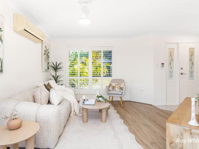 Coastal Family Living in Rosslyn