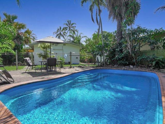 Coastal Family Living with a Pool, Granny Flat & Room for Everyone