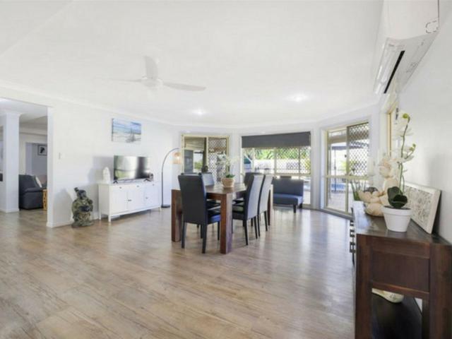 COASTAL FAMILY LIVING WITH A POOL, SHEDS & SPACE TO ENTERTAIN