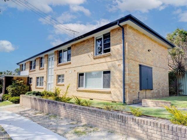 Coastal Gem Just Metres from Shelly Beach