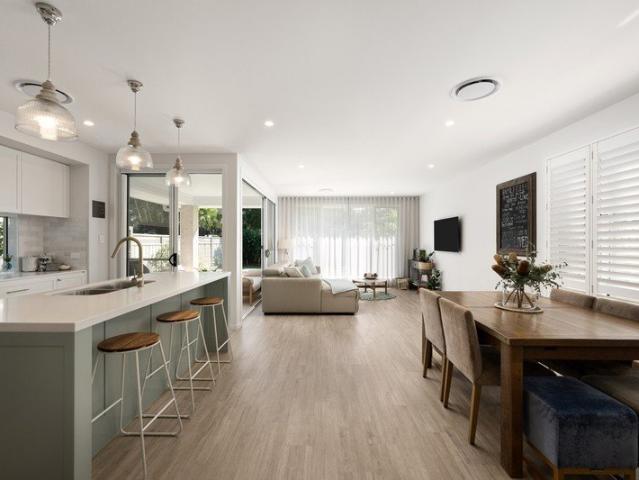 A Turn Key Family Home, 700m from the Beach