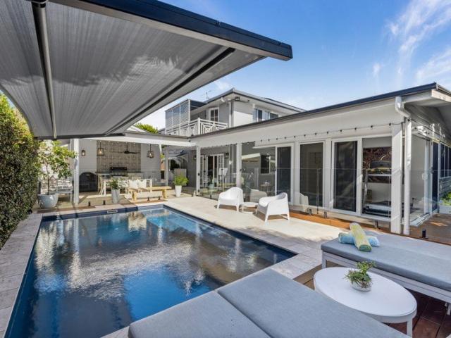 Coastal Hamptons Entertainer with Guest Retreat