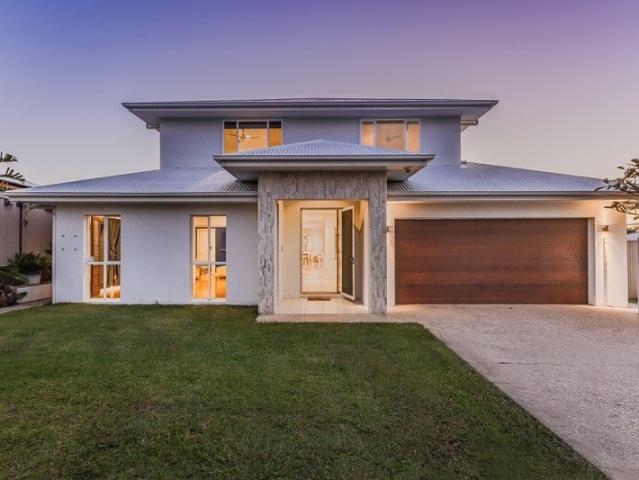 Coastal Haven with Dual Living or Home Business Potential