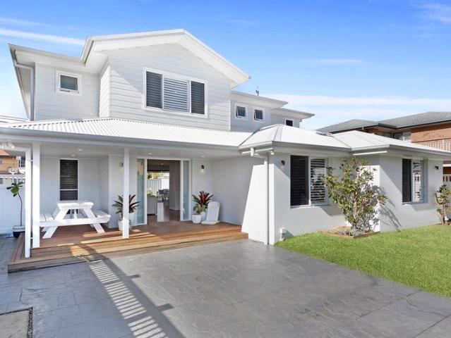 Coastal home with self contained studio