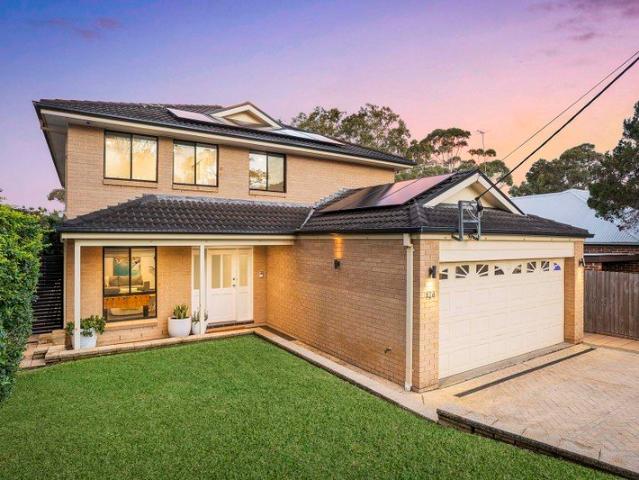 Coastal Inspired Family Elegance located for lifestyle