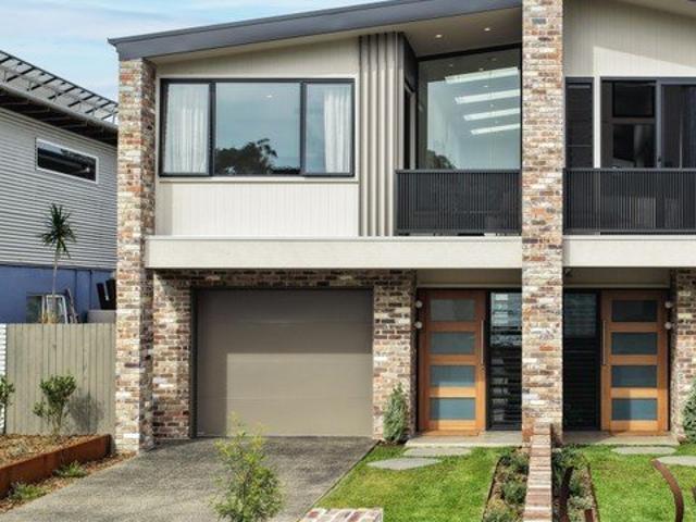 Coastal Luxe Living, Negative Gearing Eligible, Just 150m to Narrawallee Beach