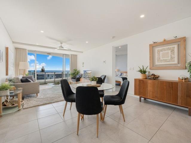 COASTAL LUXURY IN THE HEART OF SCARBOROUGH
