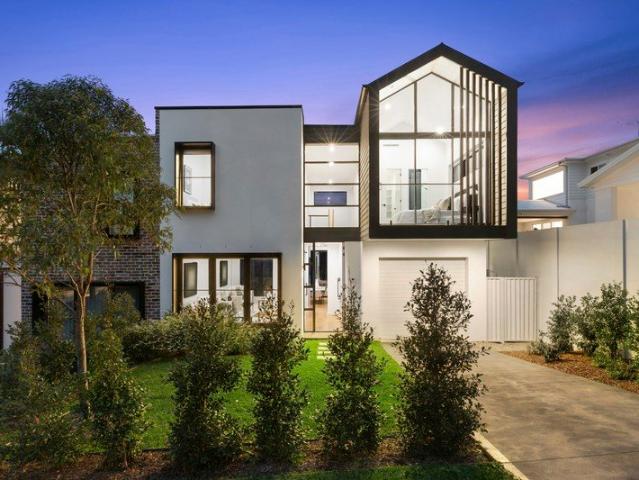 Coastal Luxury In A Sought After Caringbah South Address
