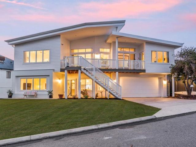 Coastal Luxury in Old Burns Beach A Home That Truly Has It All Incl Granny flat