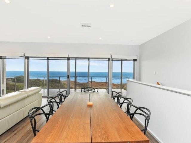 Coastal Luxury Just Steps from Sellicks Beach
