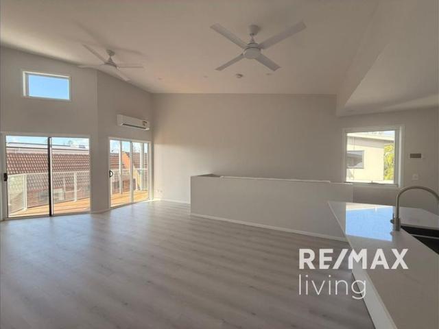 Brand New Luxury Coastal Townhouses Boutique Living Just Moments from the Waterfront