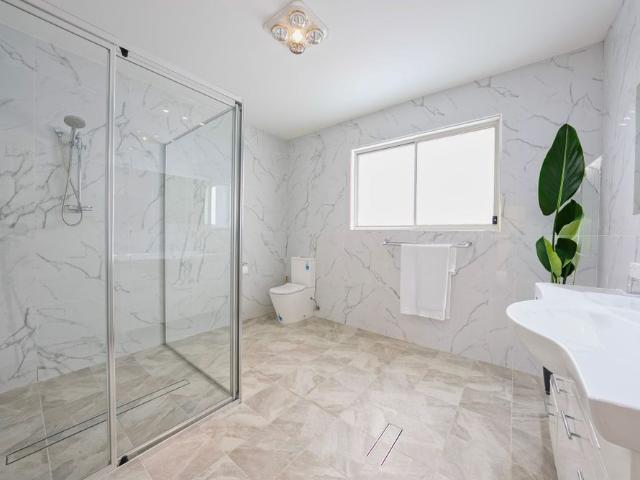 Coastal Luxury Living in the Heart of Catherine Hill Bay